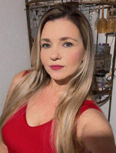 femme chaude - Saint-Brieuc - Tatouée et sans limites à Saint-Brieuc, Aimee 35 ans attend l&rsquo;homme qui osera