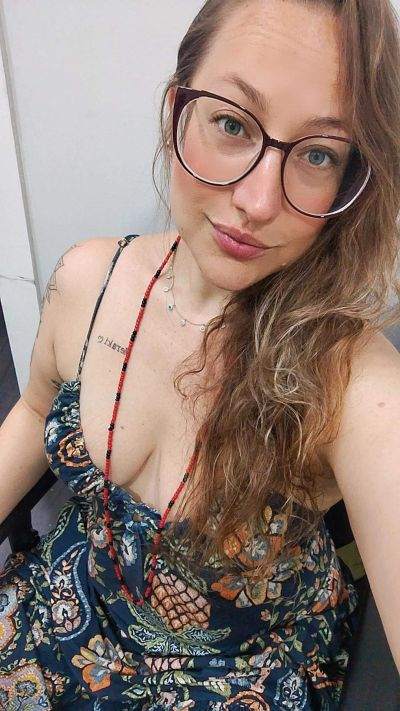 femme chaude - Châlons-en-Champagne - Vous avez envie d&rsquo;un tchat hot avec une étudiante coquine de Châlons?