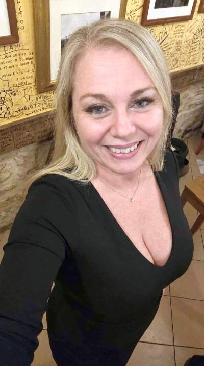 femme chaude - Angers - Avocate d&rsquo;Angers, 45 ans : désir intense à assouvir avec toi