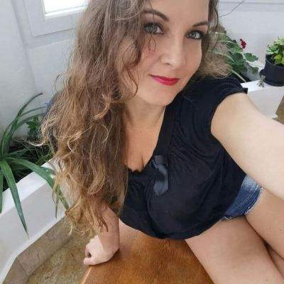 femme chaude - Sainte-Rose - Vous cherchez une patronne qui sait ce qu&rsquo;elle veut à Sainte-Rose ?