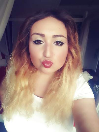 femme chaude - Nancy - Anabelle chuchote ses secrets de Nancy aux hommes qui osent écouter