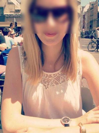 femme chaude - Le Moule - Au Moule, cette étudiante sans tabou te fait monter la température